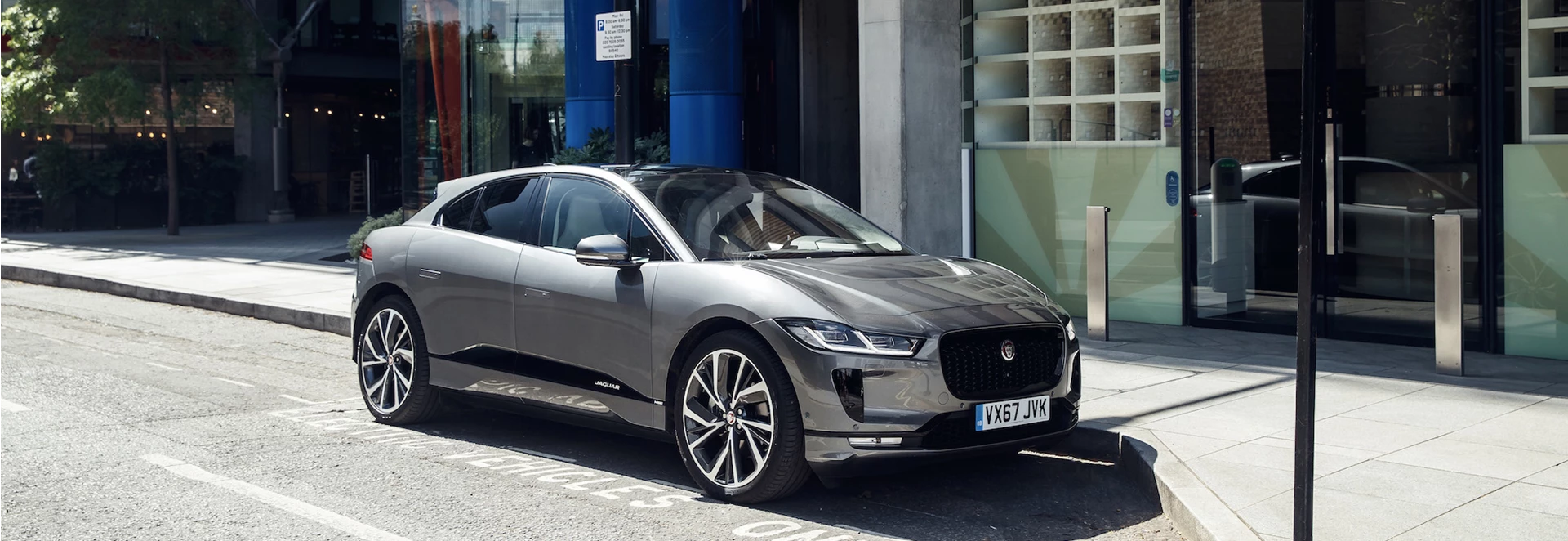 Jaguar I-Pace scoops top gong at Professional Driver awards